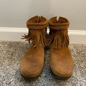Minnetonka Ankle Moccasin